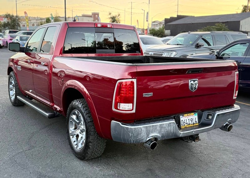 Ram 1500 Vehicle Full-screen Gallery Image 06