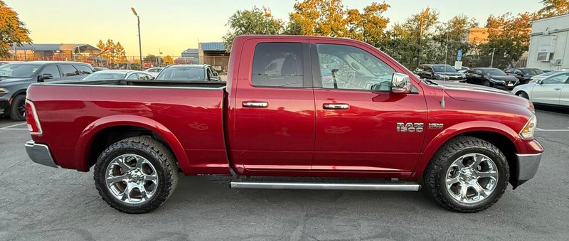 Ram 1500 Vehicle Full-screen Gallery Image 08