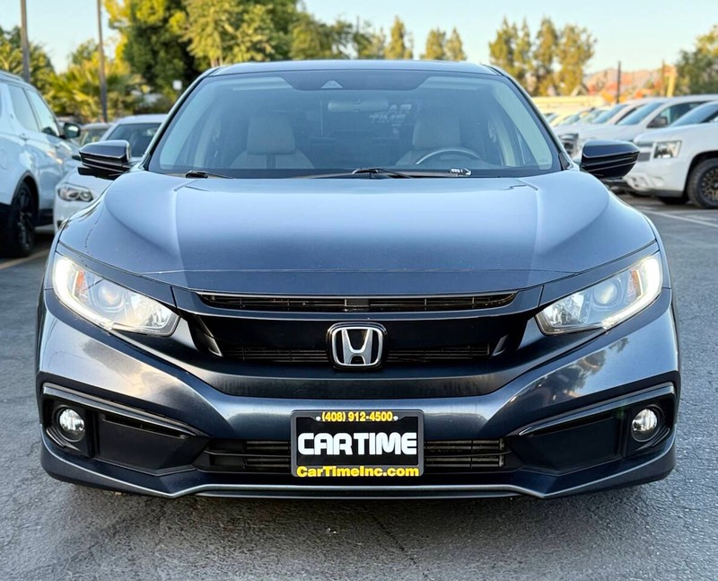 Honda Civic Sedan Vehicle Full-screen Gallery Image 03