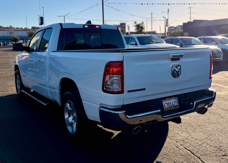 Ram 1500 Vehicle Full-screen Gallery Image 06