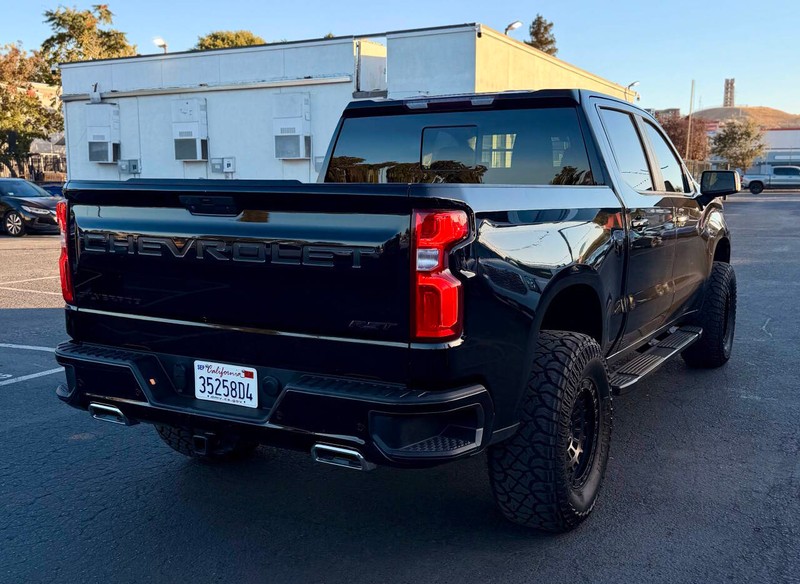 Chevrolet Silverado 1500 Vehicle Full-screen Gallery Image 08