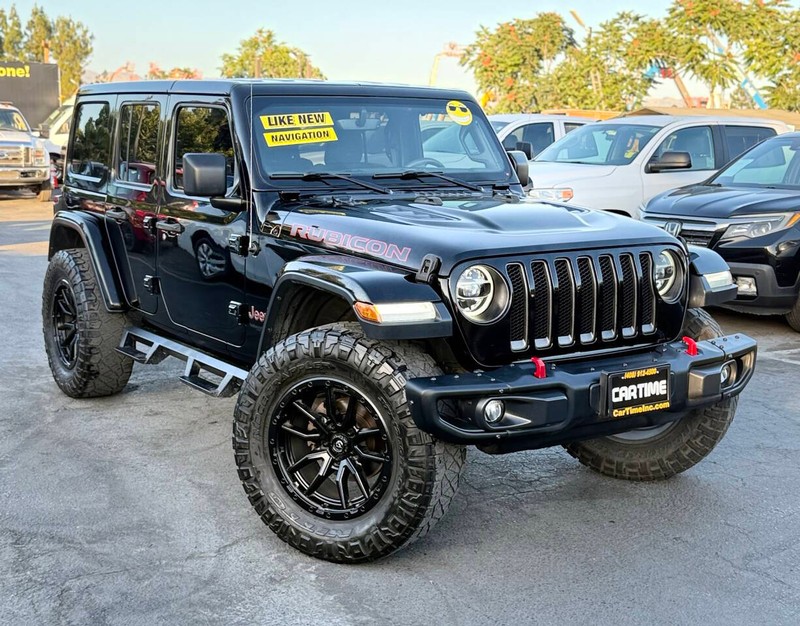 Jeep Wrangler Unlimited Vehicle Full-screen Gallery Image 03