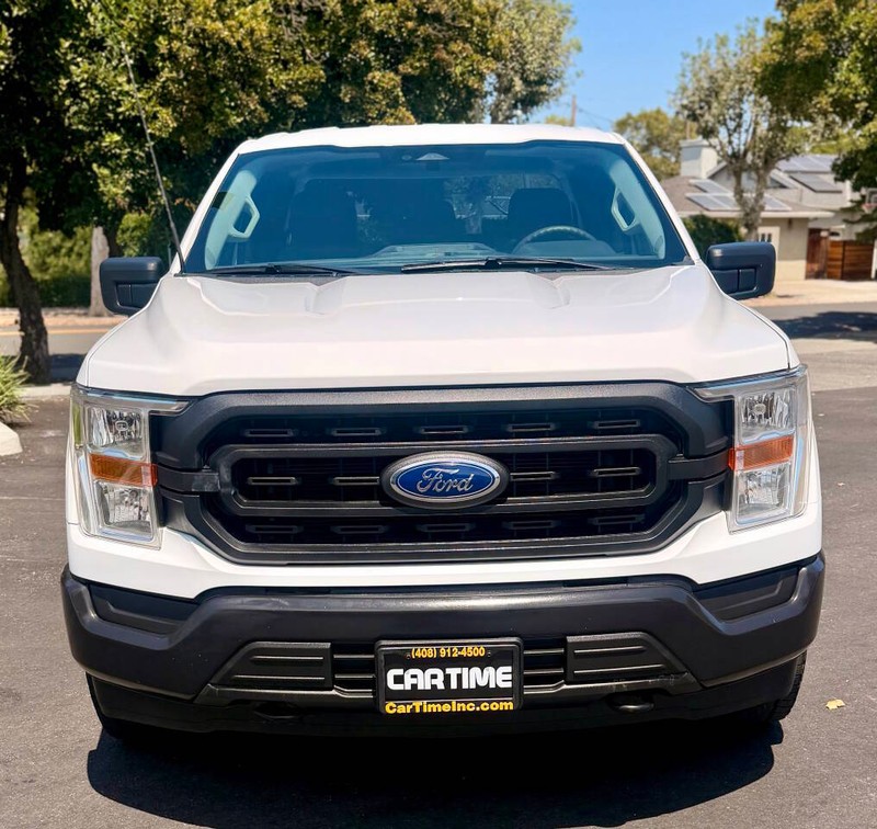 Ford F-150 Vehicle Full-screen Gallery Image 03