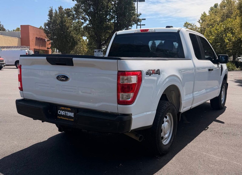 Ford F-150 Vehicle Full-screen Gallery Image 06
