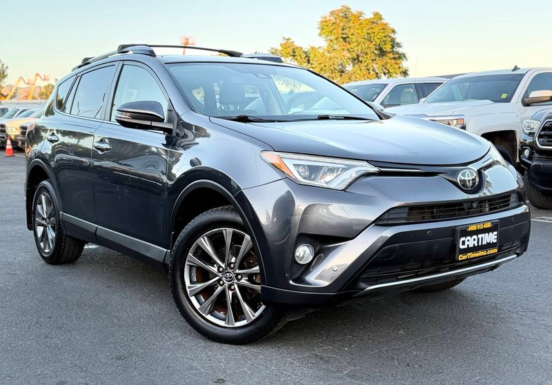 Toyota RAV4 Vehicle Full-screen Gallery Image 02