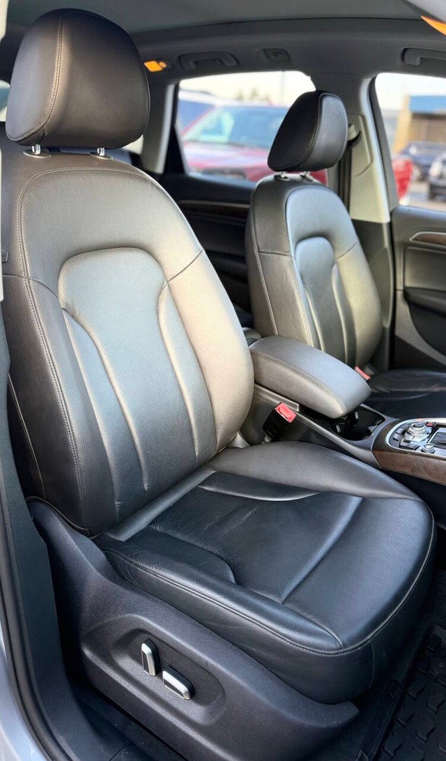 Audi Q5 Vehicle Full-screen Gallery Image 13