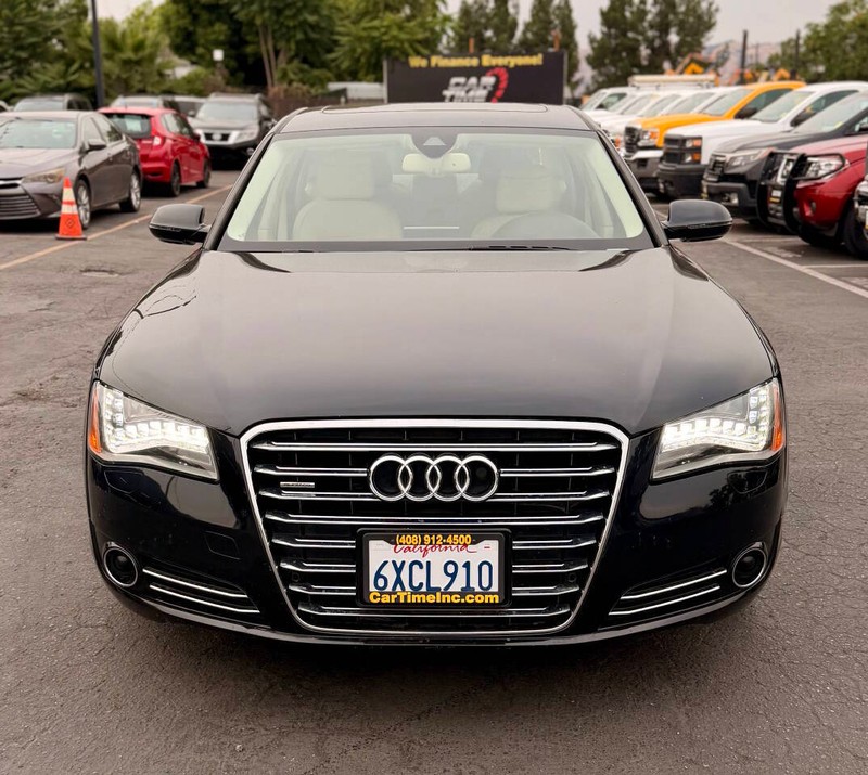 Audi A8 L Vehicle Full-screen Gallery Image 04