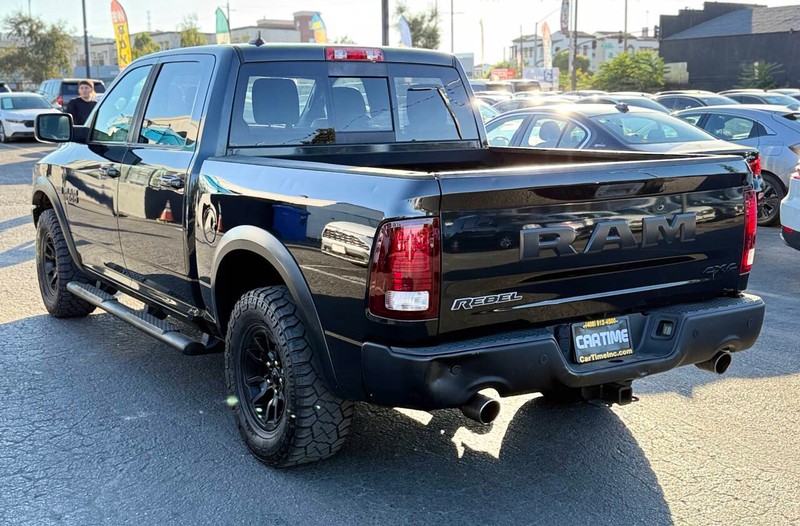 Ram 1500 Vehicle Full-screen Gallery Image 07