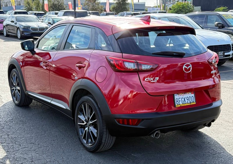 Mazda CX-3 Vehicle Full-screen Gallery Image 06