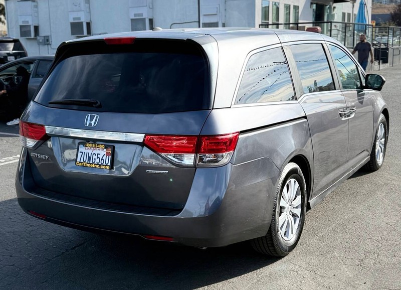 Honda Odyssey Vehicle Full-screen Gallery Image 04