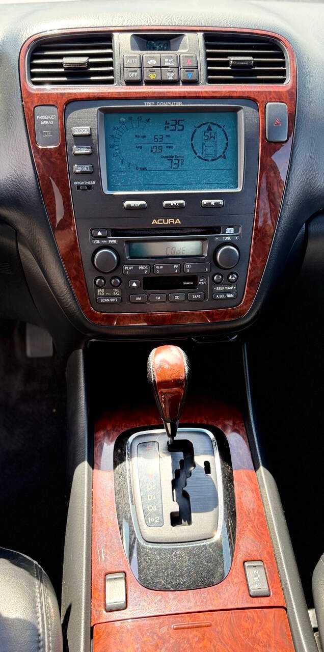 Acura MDX Vehicle Full-screen Gallery Image 12