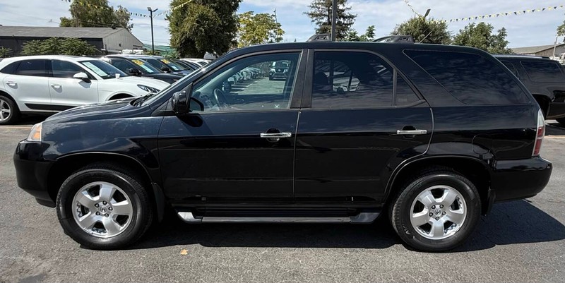 Acura MDX Vehicle Full-screen Gallery Image 08