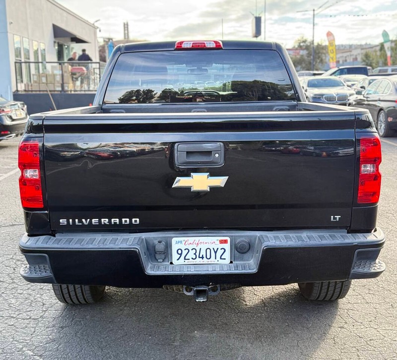 Chevrolet Silverado 1500 Vehicle Full-screen Gallery Image 05