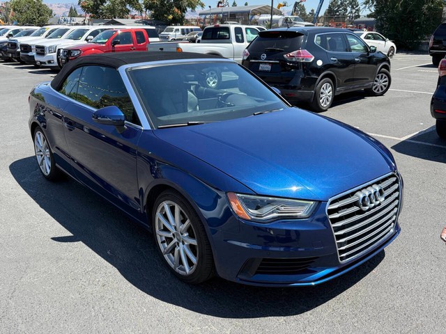 Audi A3 Vehicle Full-screen Gallery Image 10