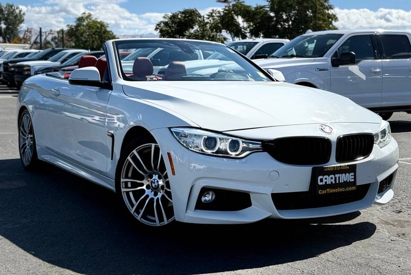 BMW 4 Series Vehicle Full-screen Gallery Image 02