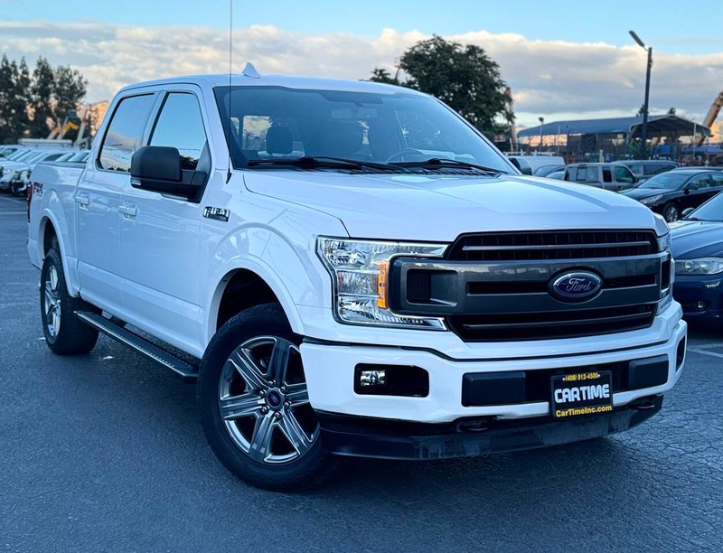 Ford F-150 Vehicle Full-screen Gallery Image 03