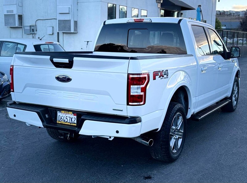Ford F-150 Vehicle Full-screen Gallery Image 04