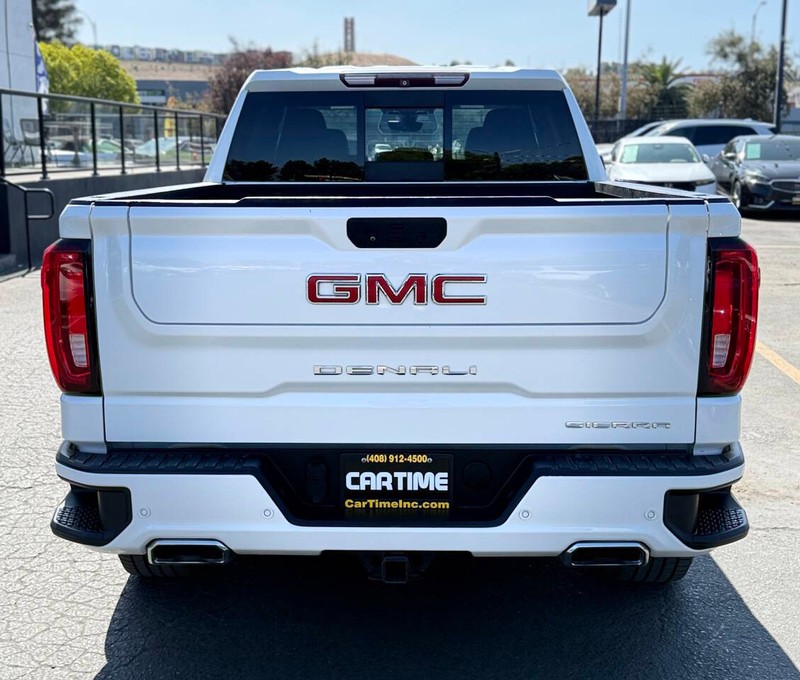 GMC Sierra 1500 Vehicle Full-screen Gallery Image 05