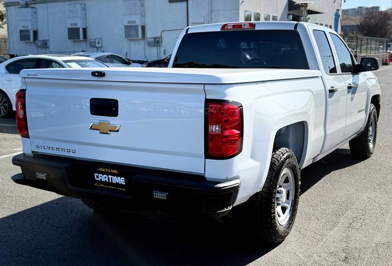 Chevrolet Silverado 1500 Vehicle Full-screen Gallery Image 04