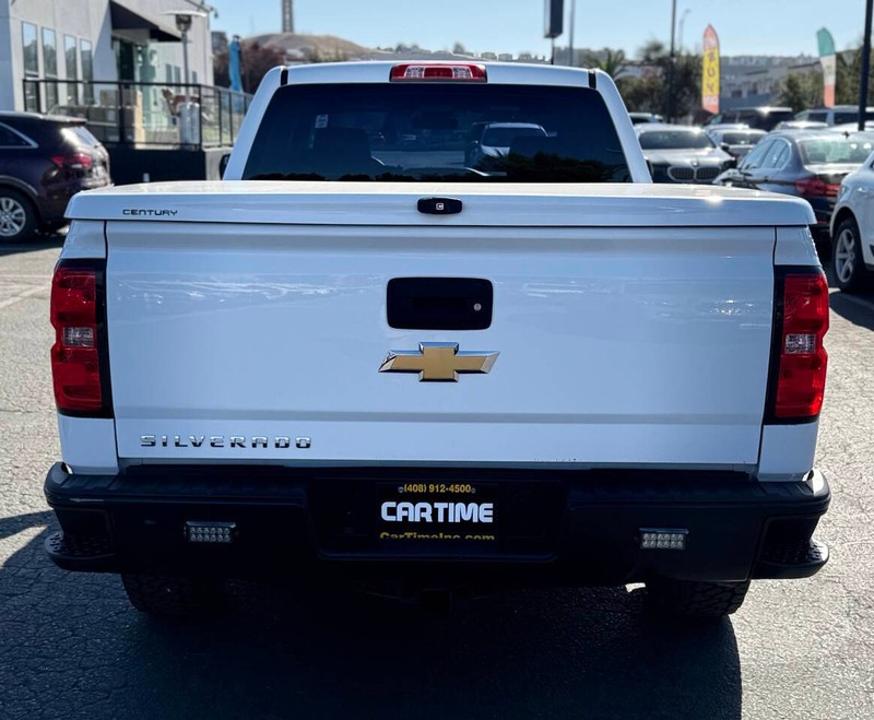 Chevrolet Silverado 1500 Vehicle Full-screen Gallery Image 05