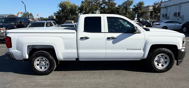 Chevrolet Silverado 1500 Vehicle Full-screen Gallery Image 08