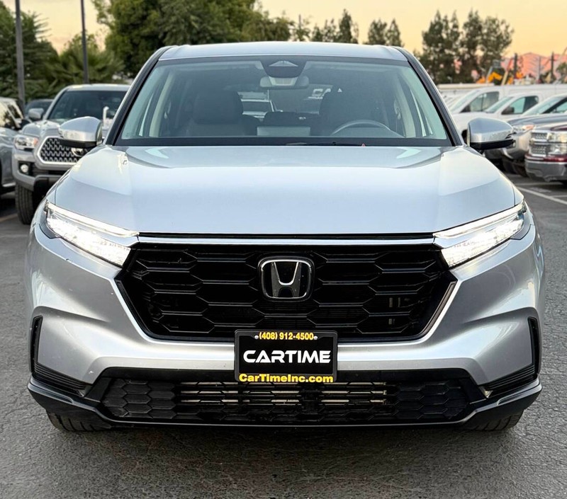 Honda CR-V Vehicle Full-screen Gallery Image 02
