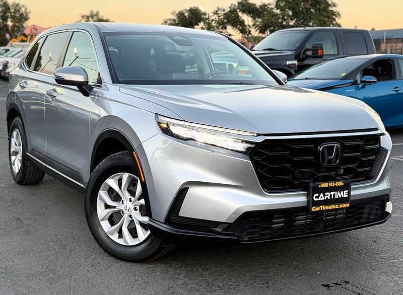 Honda CR-V Vehicle Full-screen Gallery Image 03