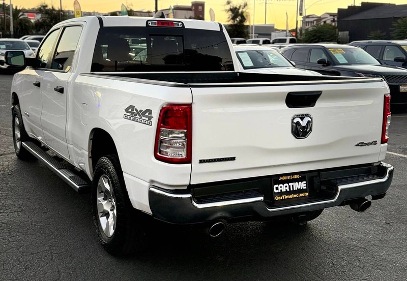 Ram 1500 Vehicle Full-screen Gallery Image 06
