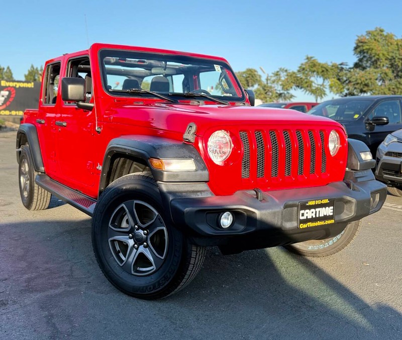 Jeep Wrangler Unlimited Vehicle Full-screen Gallery Image 03
