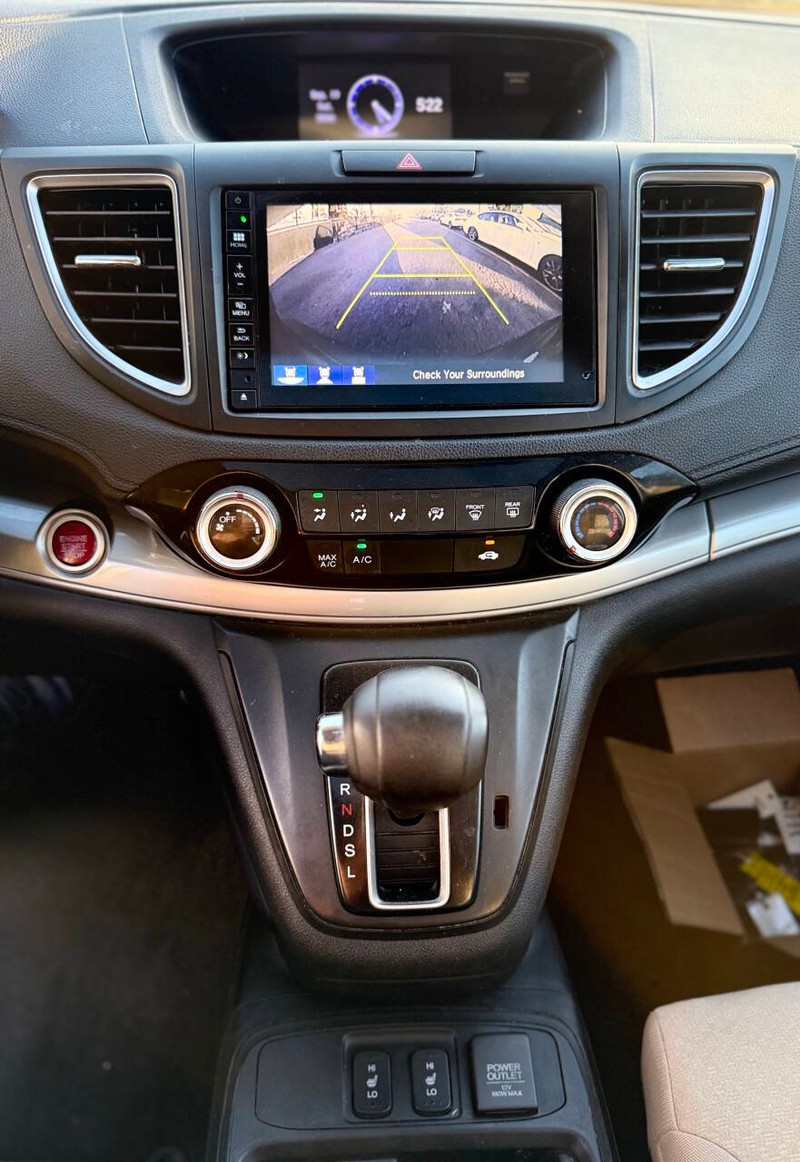 Honda CR-V Vehicle Full-screen Gallery Image 11