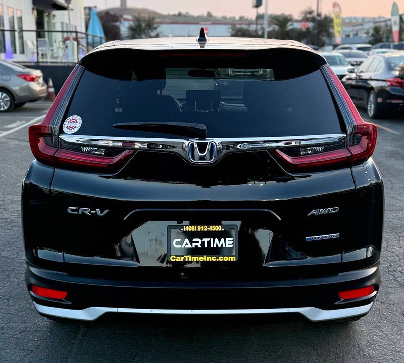 Honda CR-V Hybrid Vehicle Full-screen Gallery Image 05