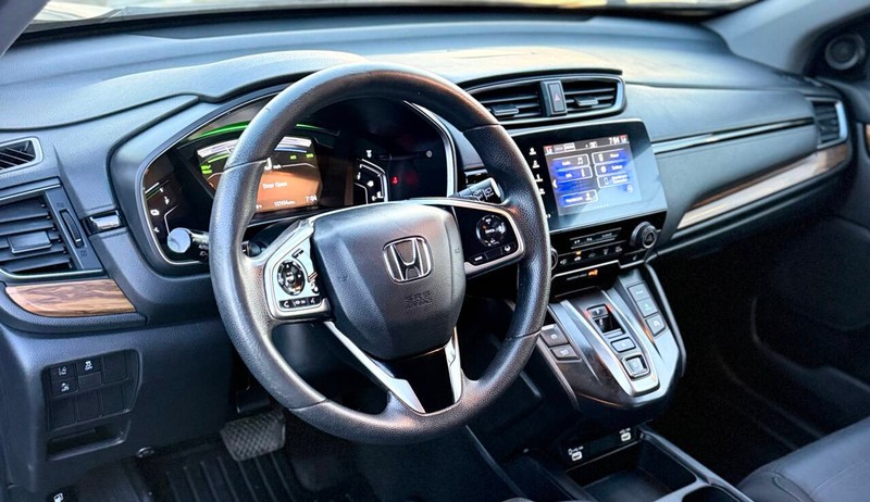 Honda CR-V Hybrid Vehicle Full-screen Gallery Image 09