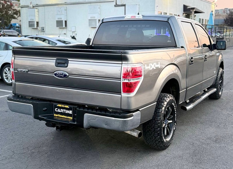 Ford F-150 Vehicle Full-screen Gallery Image 04