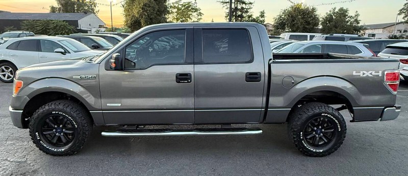 Ford F-150 Vehicle Full-screen Gallery Image 07