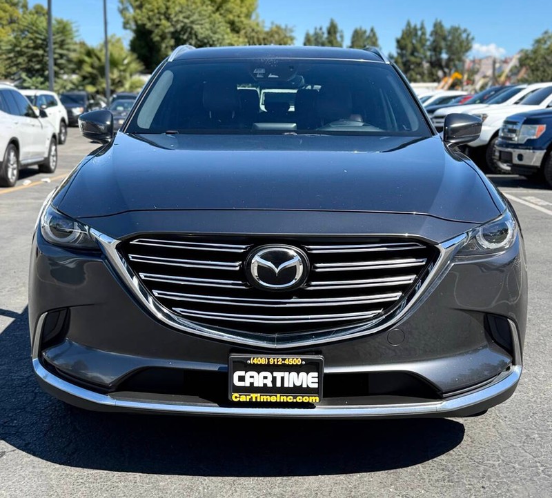 Mazda CX-9 Vehicle Full-screen Gallery Image 02