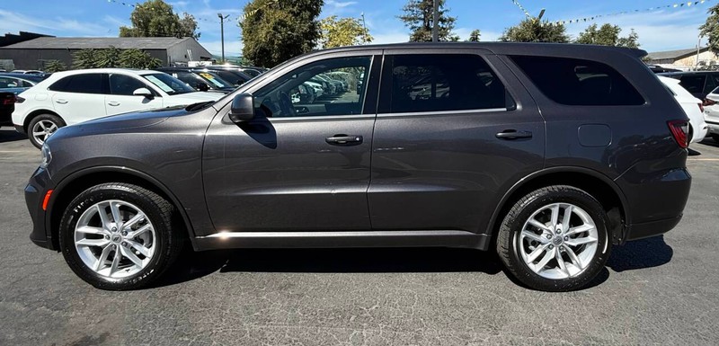 Dodge Durango Vehicle Full-screen Gallery Image 08