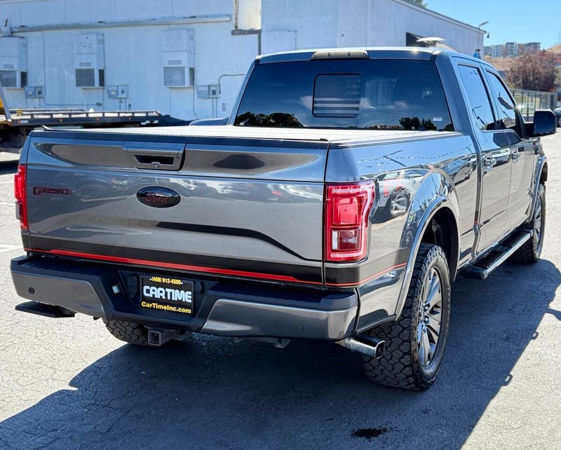 Ford F-150 Vehicle Full-screen Gallery Image 04