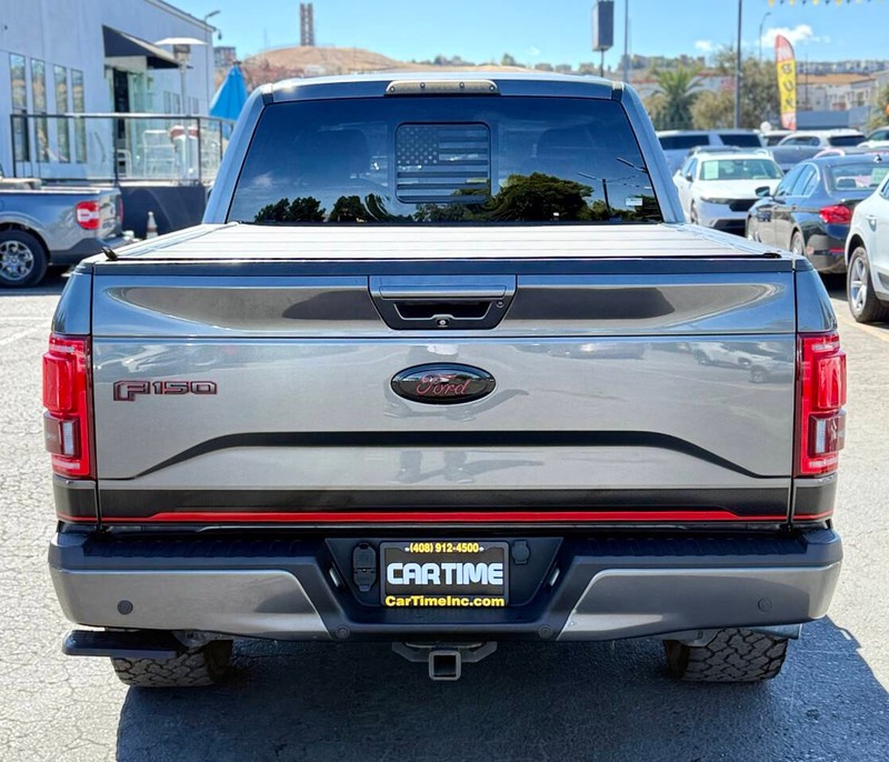 Ford F-150 Vehicle Full-screen Gallery Image 05
