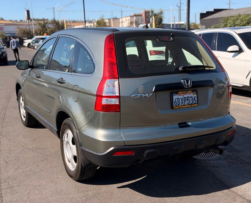 Honda CR-V Vehicle Full-screen Gallery Image 05