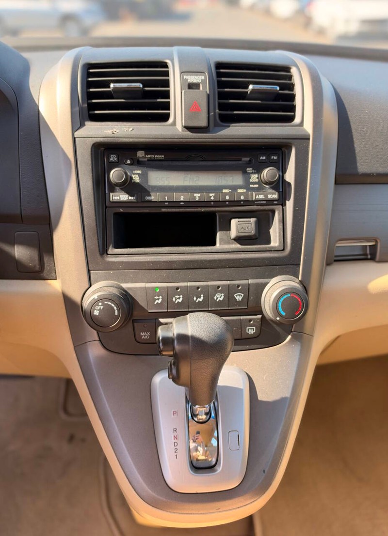 Honda CR-V Vehicle Full-screen Gallery Image 09