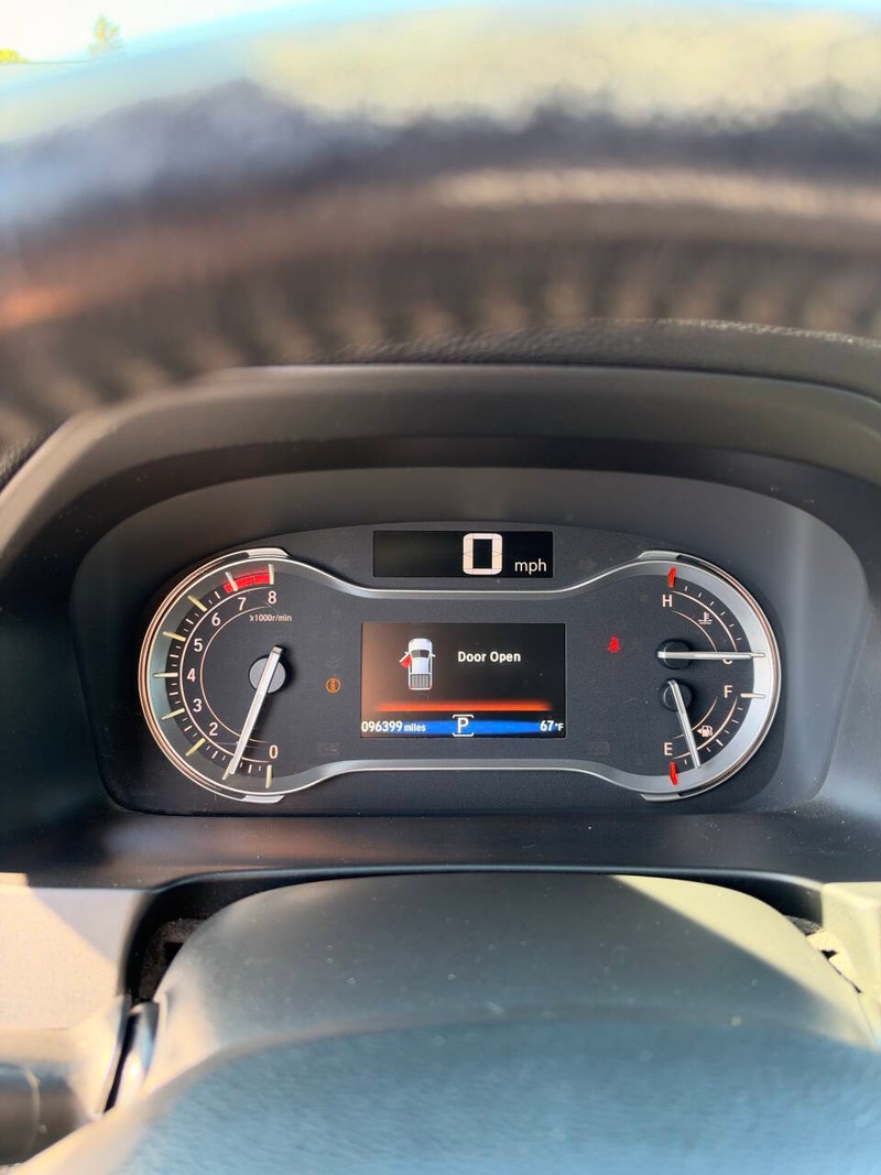 Honda Ridgeline Vehicle Full-screen Gallery Image 14