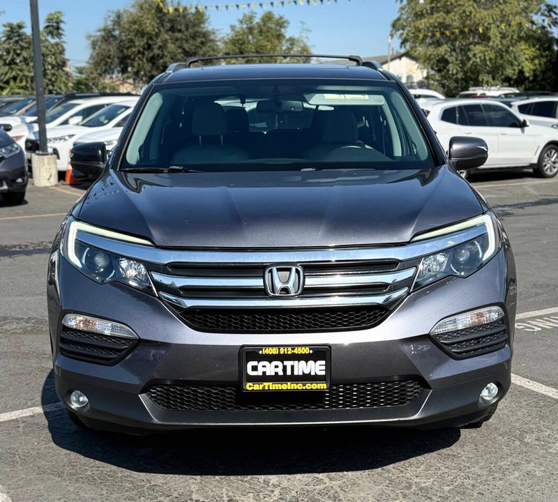 Honda Pilot Vehicle Full-screen Gallery Image 03