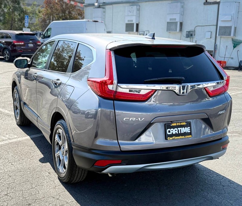 Honda CR-V Vehicle Full-screen Gallery Image 06