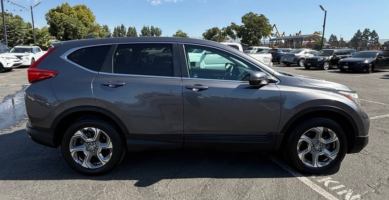 Honda CR-V Vehicle Full-screen Gallery Image 08