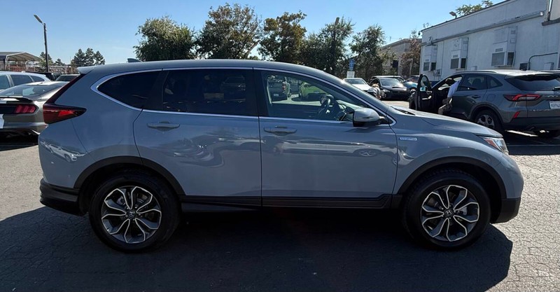 Honda CR-V Hybrid Vehicle Full-screen Gallery Image 15