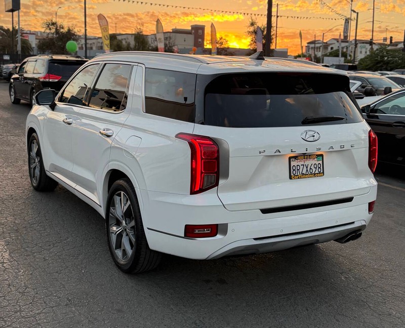 Hyundai Palisade Vehicle Full-screen Gallery Image 07