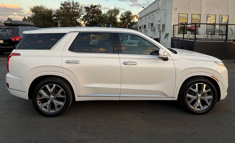 Hyundai Palisade Vehicle Full-screen Gallery Image 09