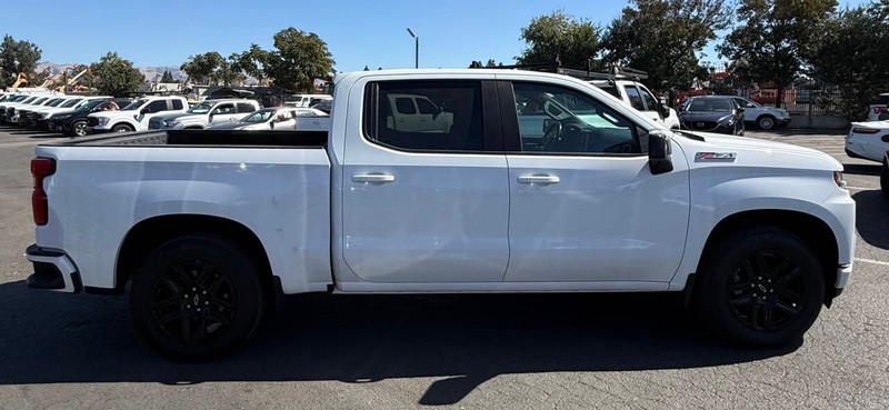 Chevrolet Silverado 1500 LTD Vehicle Full-screen Gallery Image 07