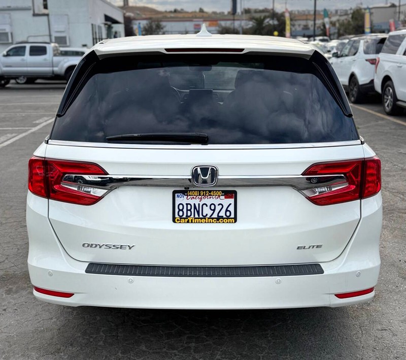 Honda Odyssey Vehicle Full-screen Gallery Image 05