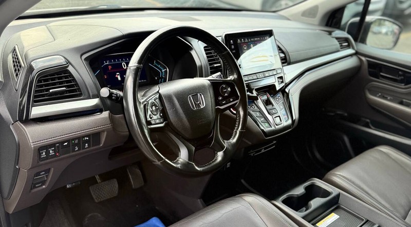 Honda Odyssey Vehicle Full-screen Gallery Image 08